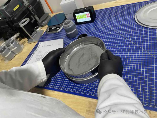 英国：以退役战斗机战略金属为原料3D打印下一代发动机部件(图2)